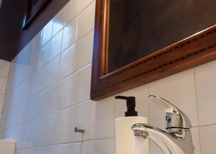 La Casa Del Teatro - Хостел Триест